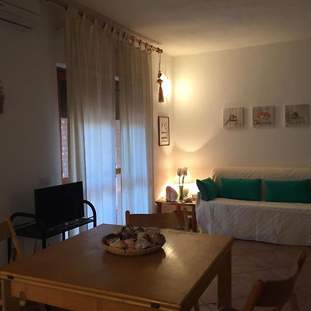 شقة Sardinia Re - Casa Stella Del Mar كاستيلساردو المظهر الخارجي الصورة